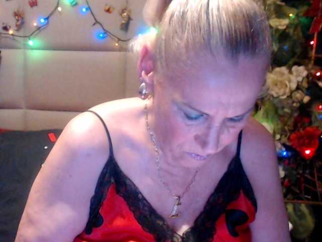 ANGELGRANNY live cam on BongaCams