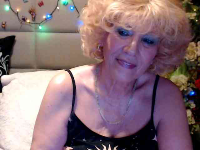 ANGELGRANNY webcam