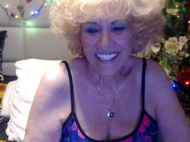 ANGELGRANNY webcam