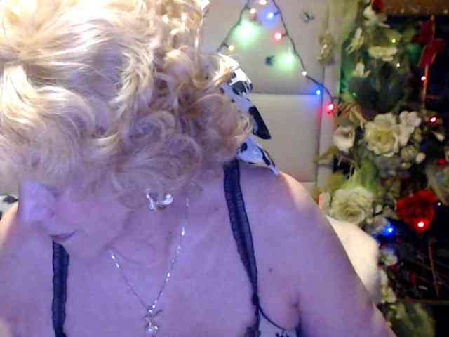 ANGELGRANNY webcam