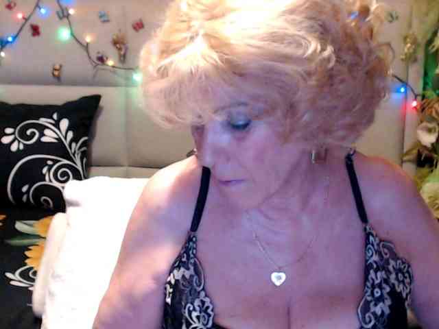 ANGELGRANNY webcam