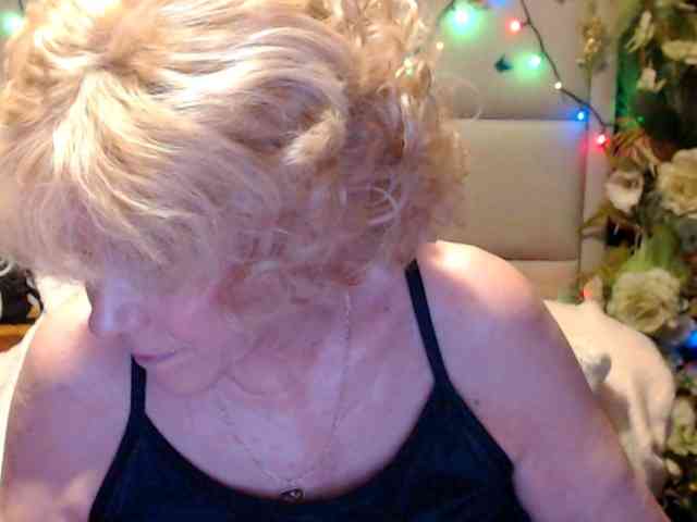 ANGELGRANNY webcam