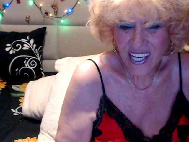 ANGELGRANNY webcam