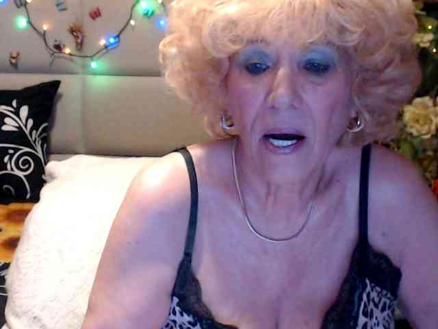 ANGELGRANNY webcam