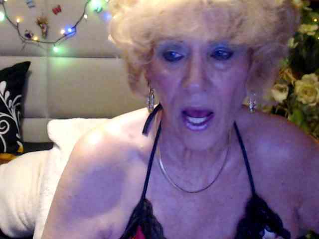 ANGELGRANNY webcam