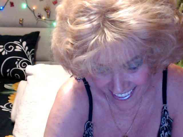 ANGELGRANNY webcam