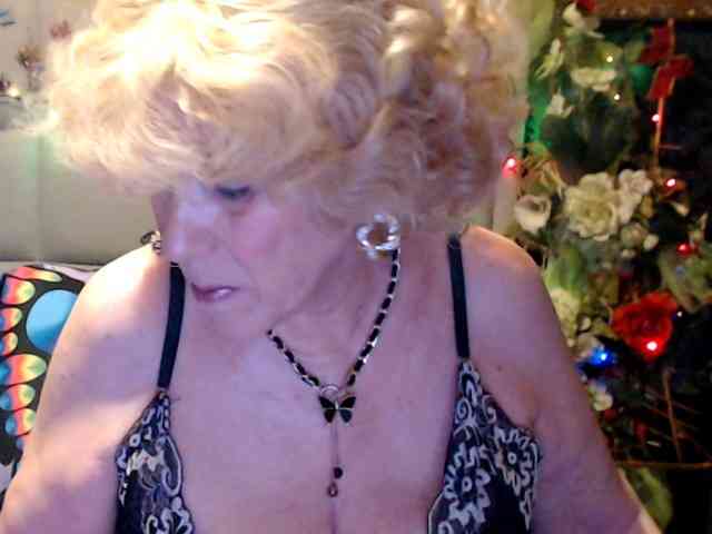 ANGELGRANNY webcam