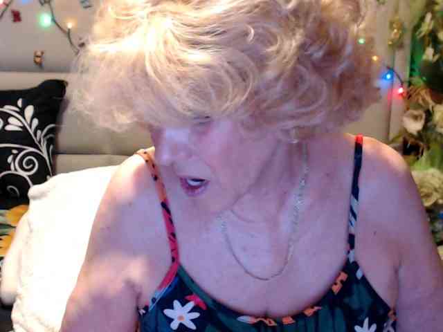 ANGELGRANNY webcam