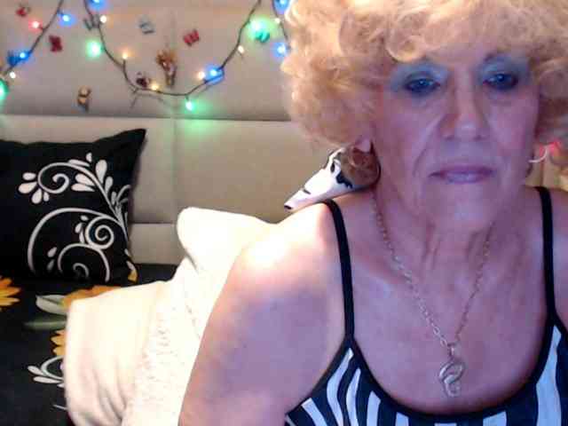 ANGELGRANNY webcam