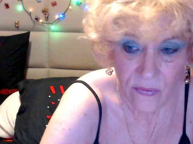 ANGELGRANNY webcam