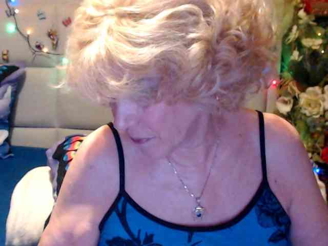 ANGELGRANNY webcam