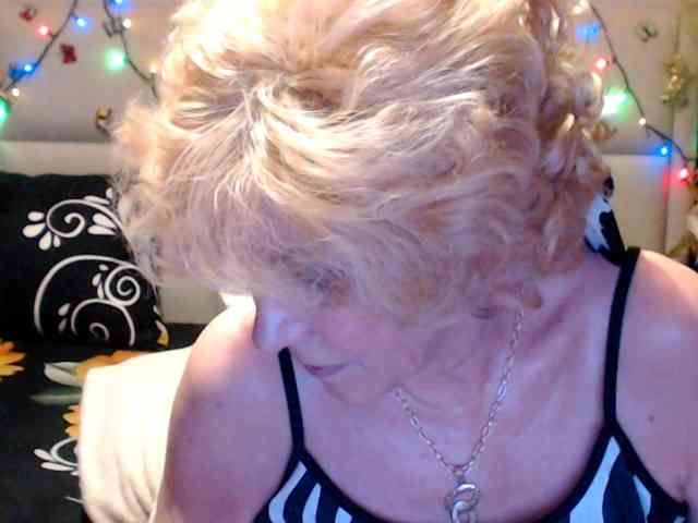 ANGELGRANNY webcam