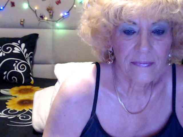 Model: ANGELGRANNY