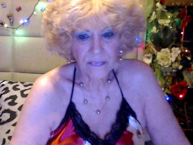 ANGELGRANNY webcam