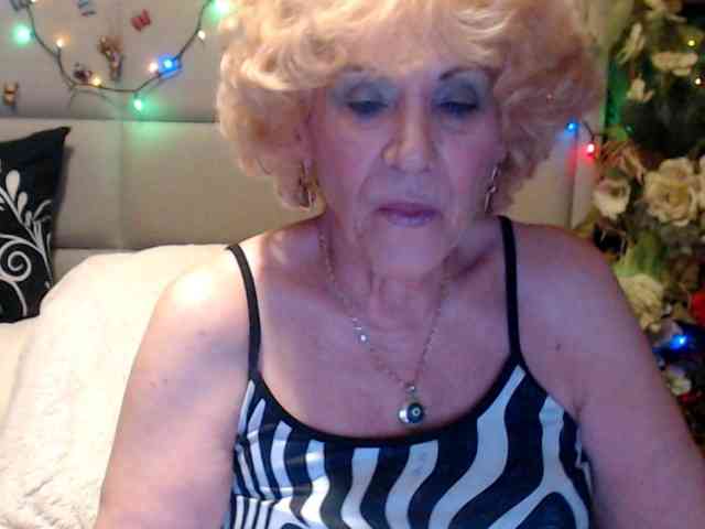 ANGELGRANNY webcam