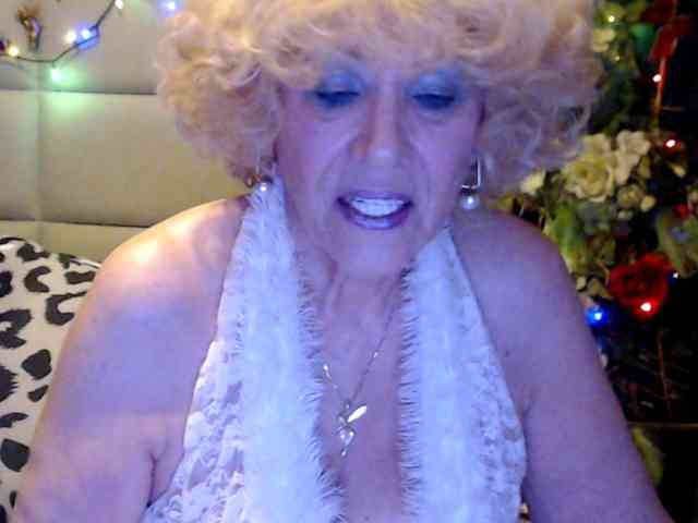 ANGELGRANNY webcam