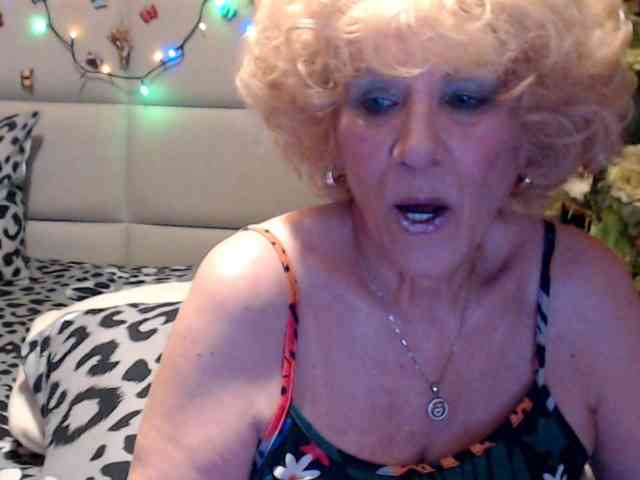 ANGELGRANNY webcam