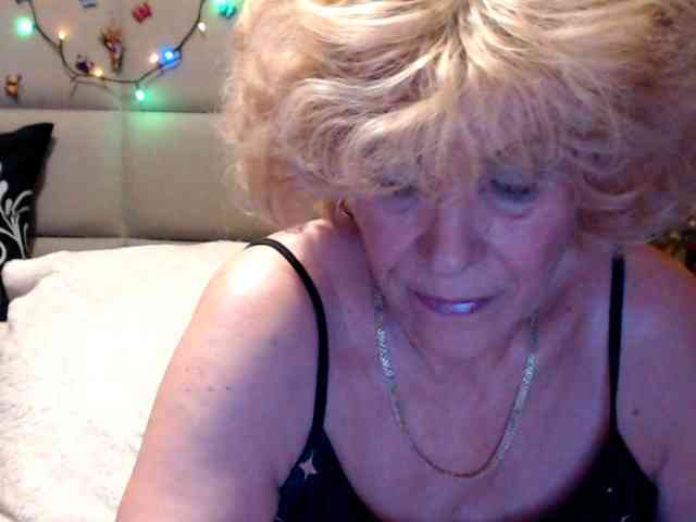 ANGELGRANNY webcam