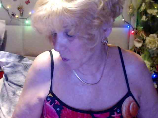 ANGELGRANNY webcam
