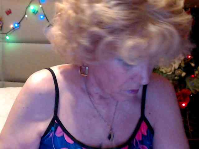 ANGELGRANNY webcam
