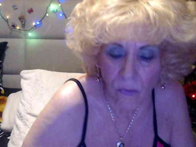 ANGELGRANNY webcam