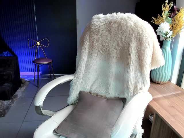NatalieeClark live cam on BongaCams
