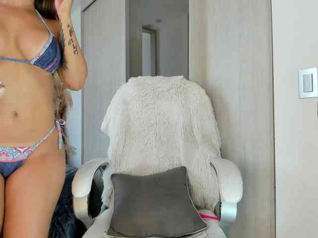NatalieeClark webcam