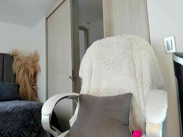 NatalieeClark webcam