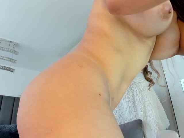 Modelo: NatalieeClark