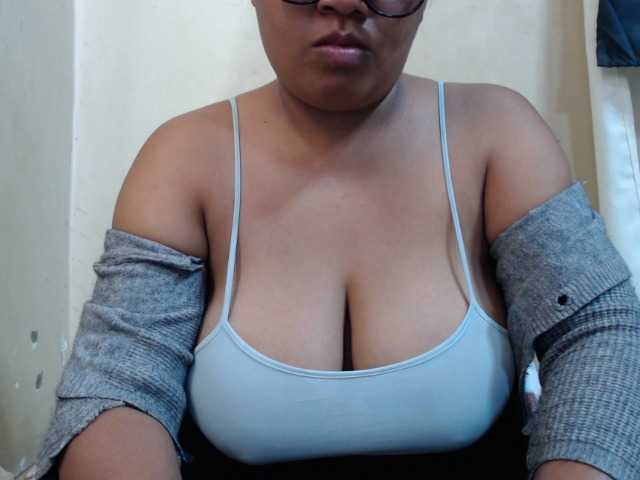 Anialove live cam on UnifiedCams