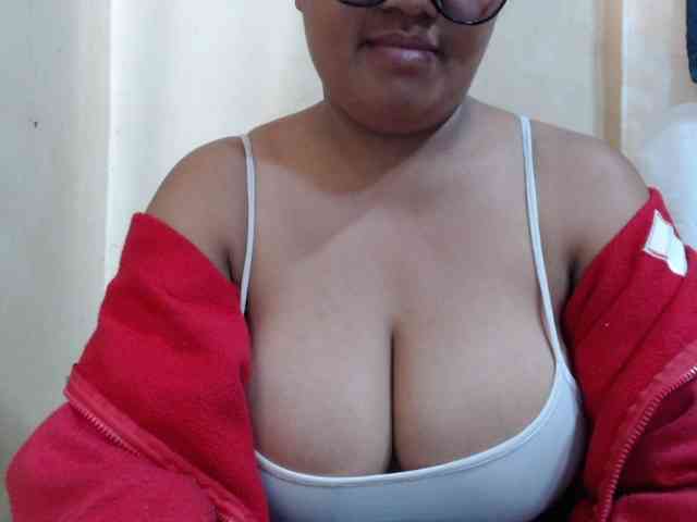 Anialove webcam