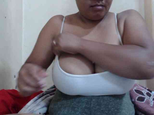 Anialove webcam