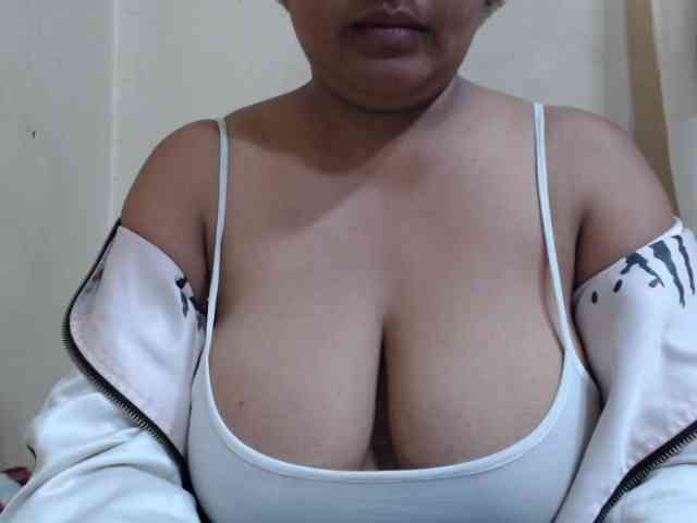 Anialove webcam