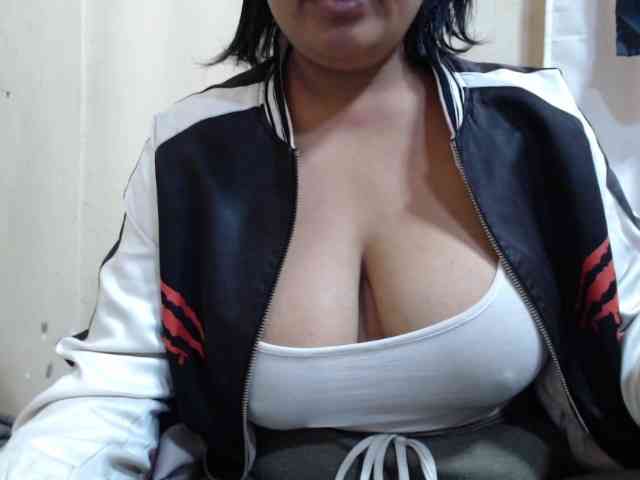 Anialove webcam