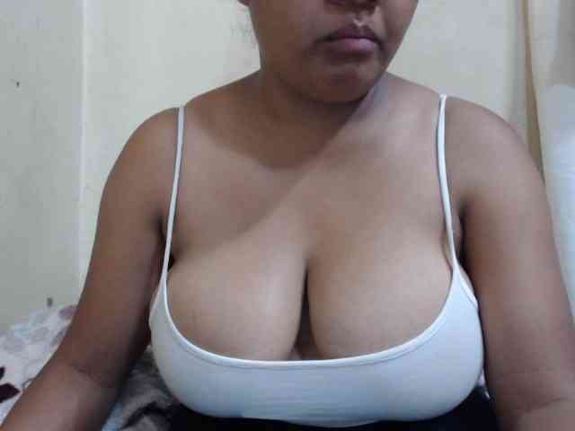 Anialove webcam