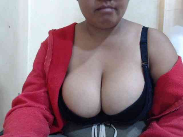 Anialove webcam