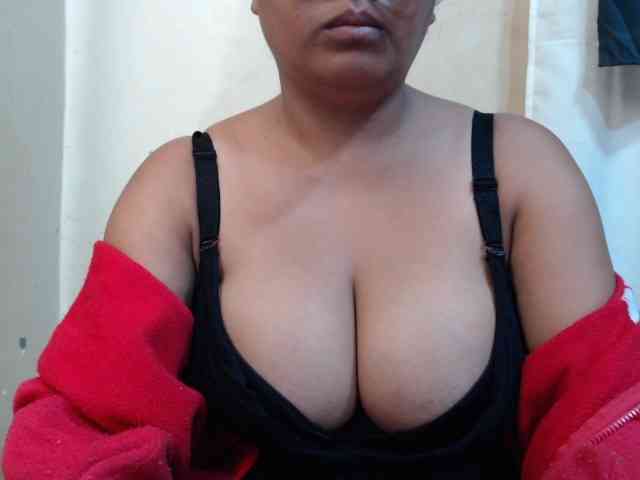 Anialove webcam