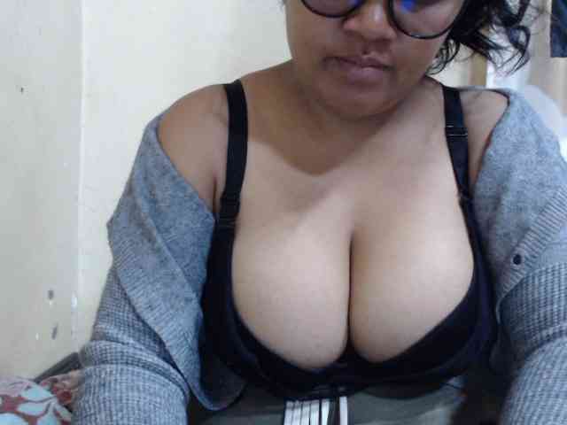 Anialove webcam