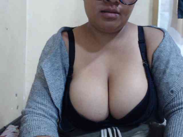 Anialove webcam