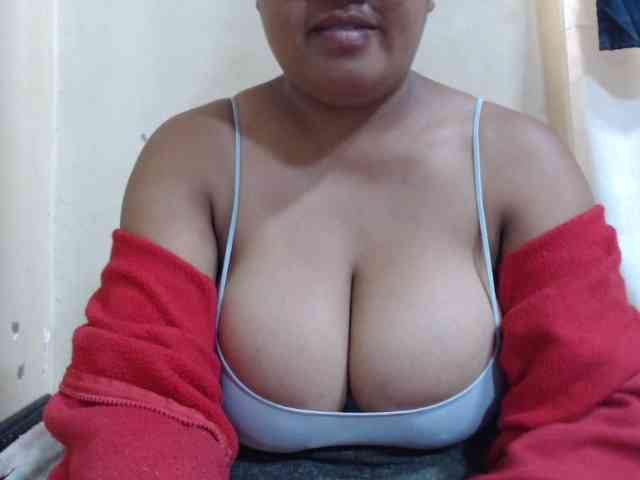 Anialove webcam