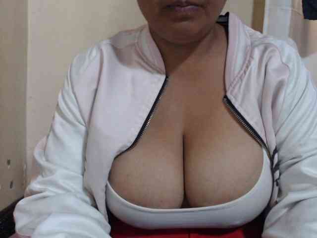 Anialove webcam