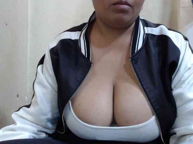 Anialove webcam