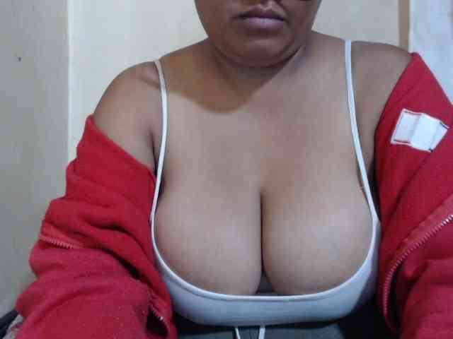 Anialove webcam