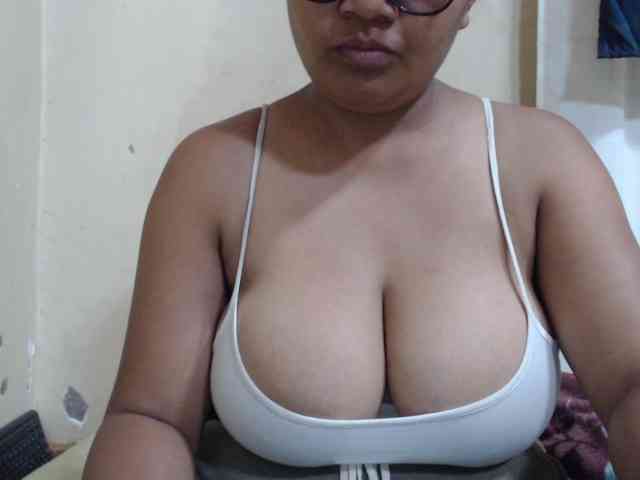 Anialove webcam