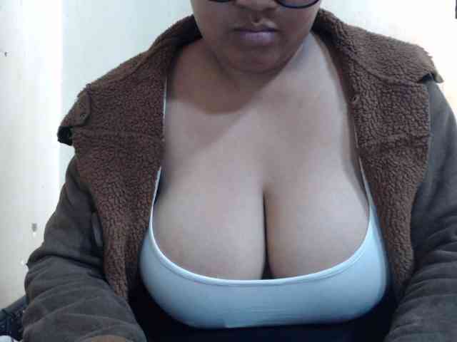 Anialove webcam