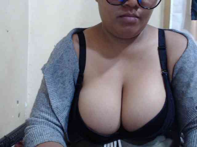 Anialove webcam