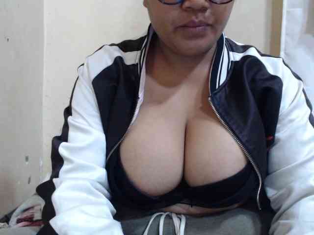 Anialove webcam