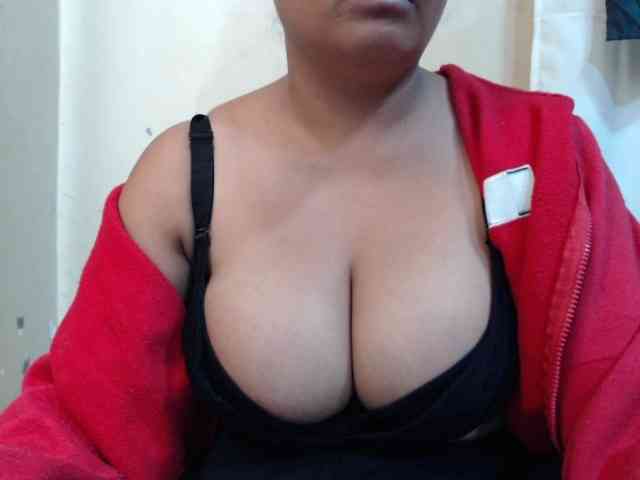Anialove webcam