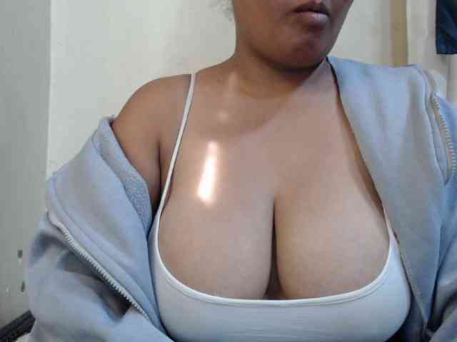 Anialove webcam