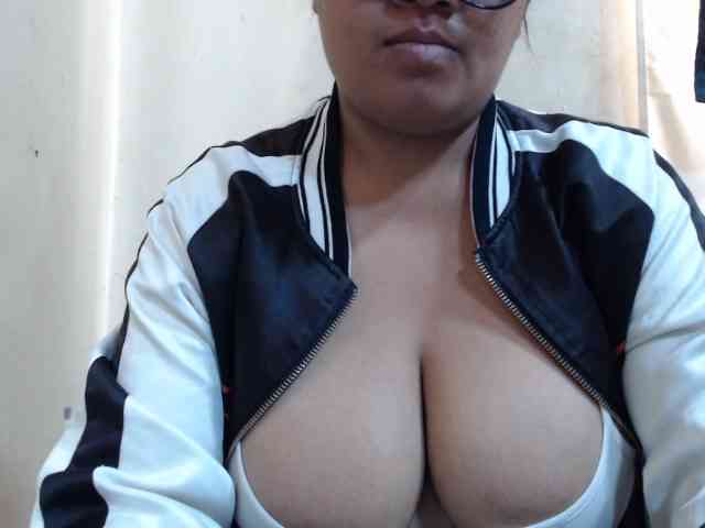 Anialove webcam